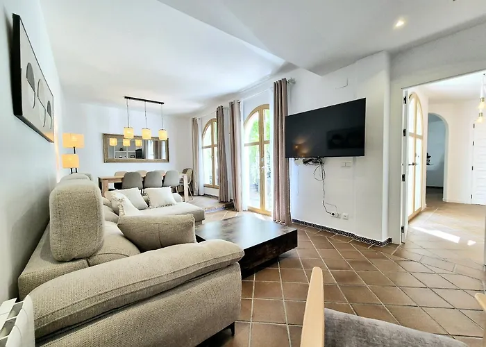 Bhost - Palace * Κόρδοβα