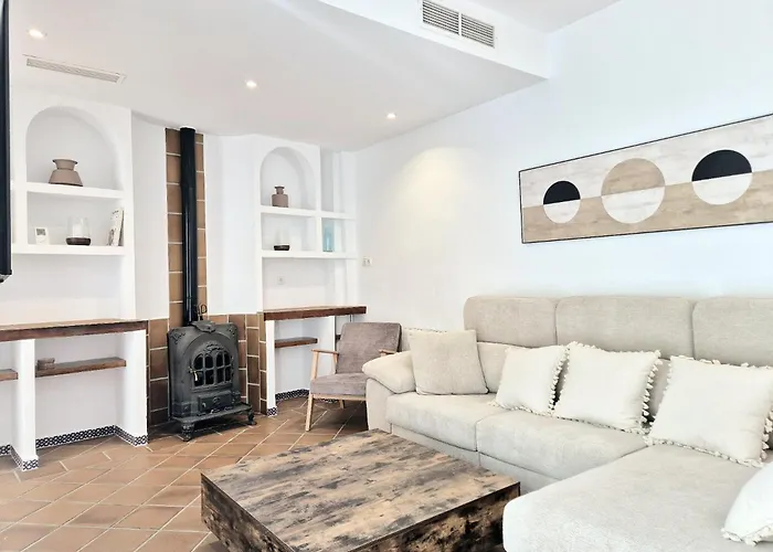 Bhost - Palace דירה